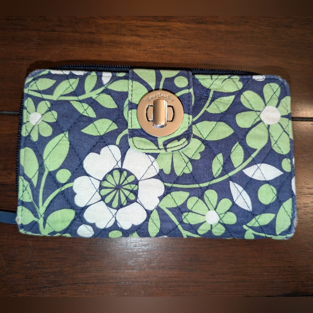 Vera Bradley Lucky You Twist Lock Wallet